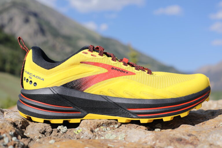 Brooks Cascadia 16 Standard and GTX Reviews iRunFar