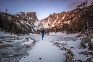Patagonia Endless Run Tights - running on snow in mountains