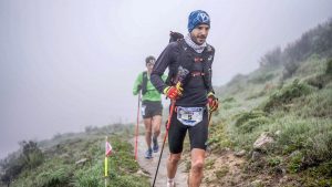 Andreu Simon leading Abel Carretero during the 2023 Transgrancanaria Classic