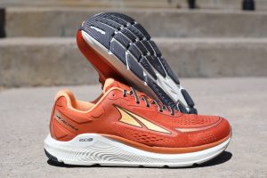Best Stability Running Shoes - Altra Paradigm 6 - product photo