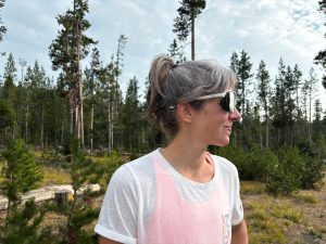 Smith Motive sunglasses - side view