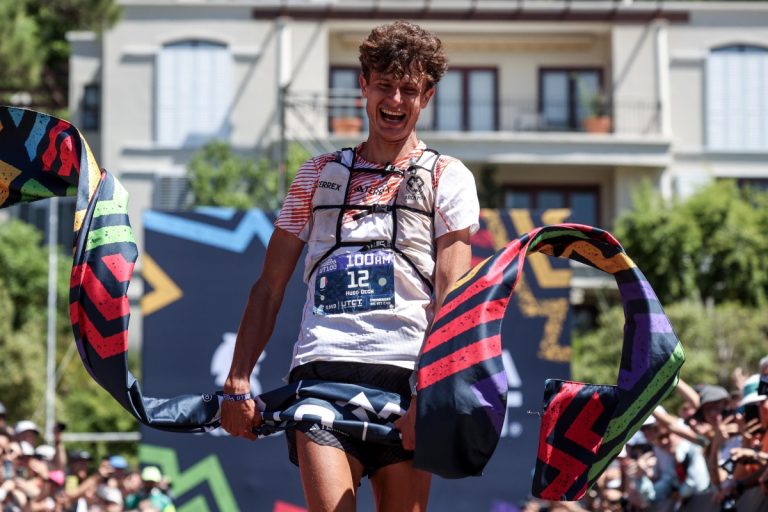 Hugo Deck 2024 UltraTrail Cape Town 100k mens champion iRunFar