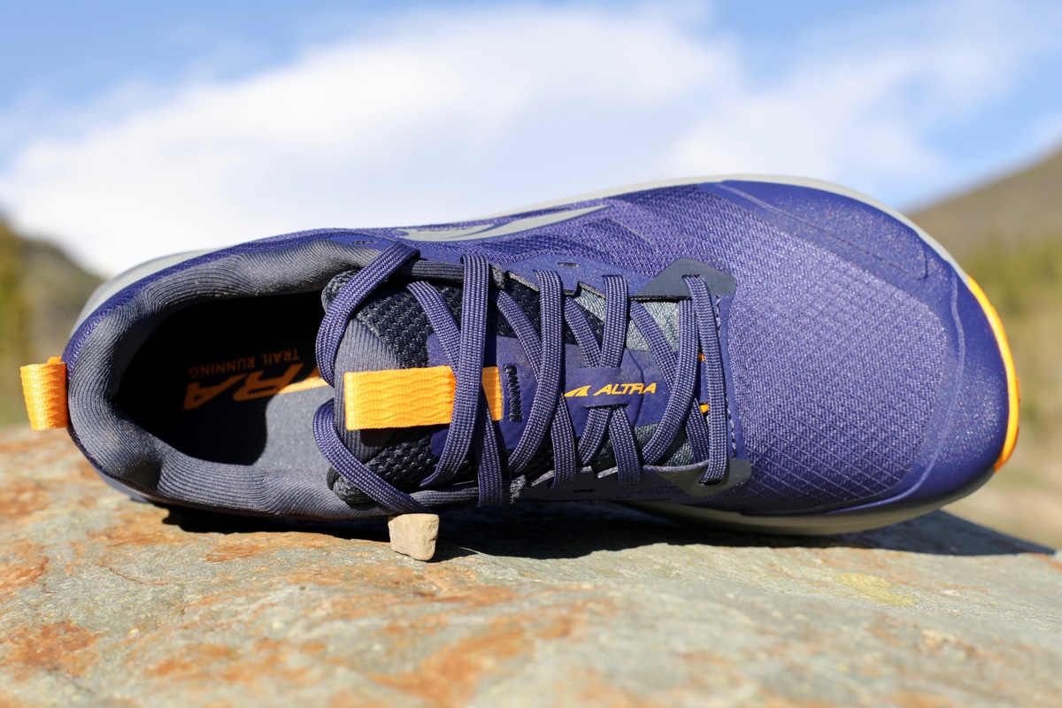 Altra Lone Peak 9 - top