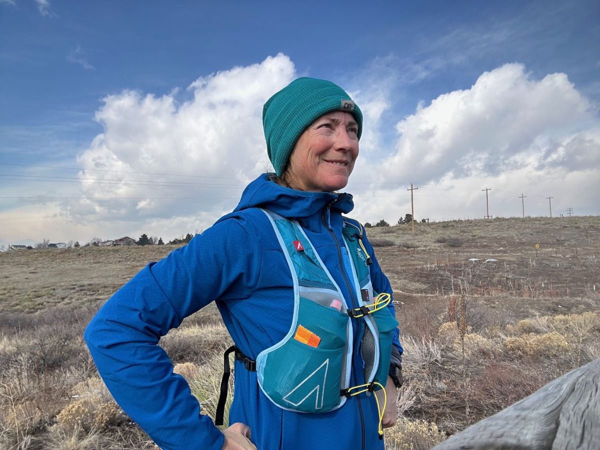 UltrAspire Spry 4.0 Race Vest - side view