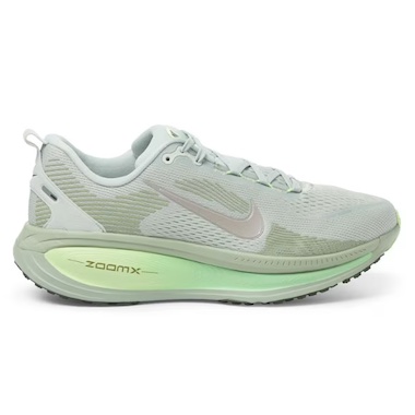 Best Road Running Shoes - Nike Vomero 18 - Product Photo copy