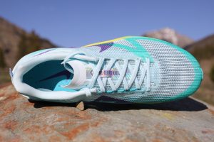 Nike Kiger 10 - top