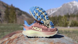 Hoka Challenger 8 - feature