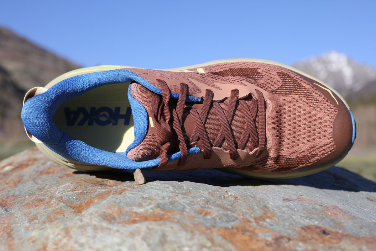 Hoka Challenger 8 - top