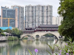 Chengdu - old and new