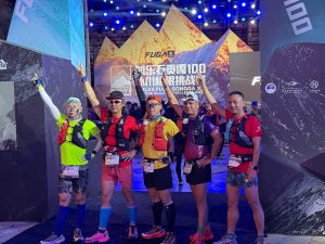 Kailas Fuga Gongga Extreme Glacier Challenge Race prerace spectacle