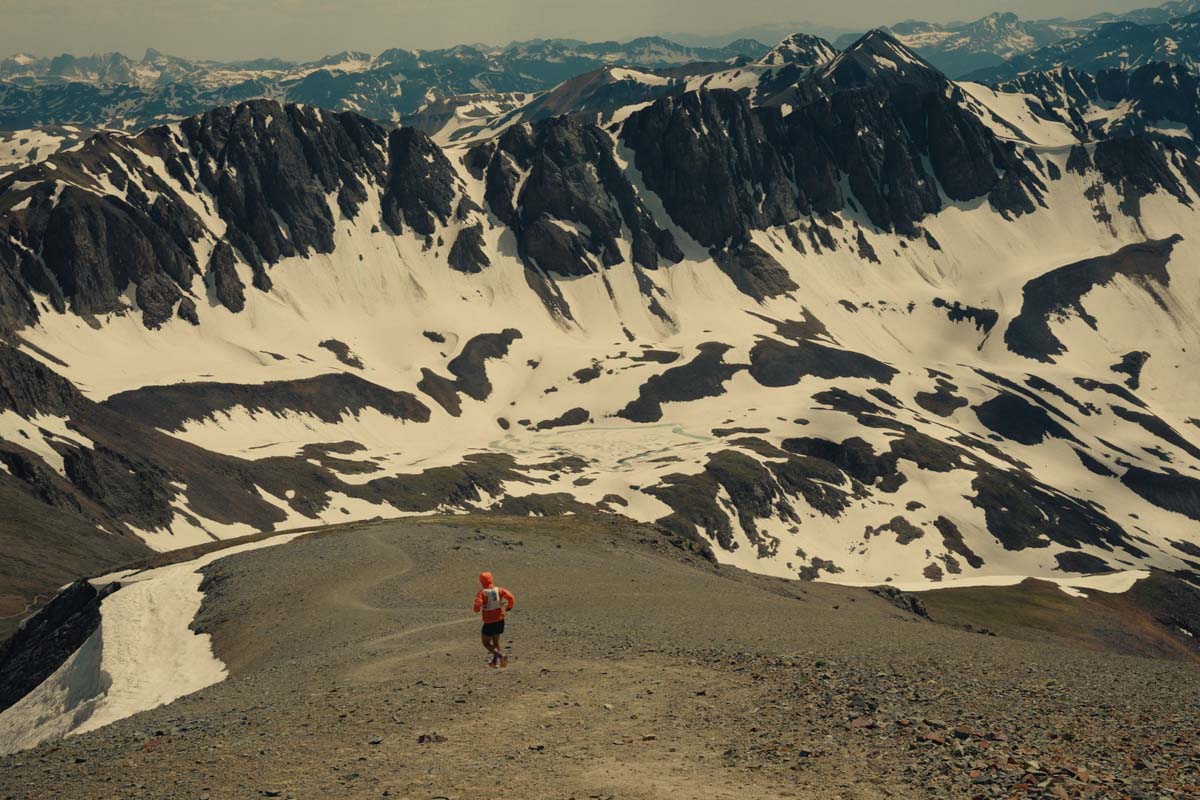Gabes Joyes descending during 2025 Hardrock 100