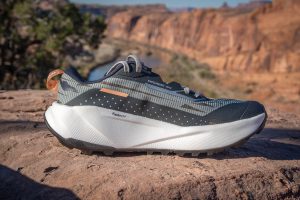 Kiprun Kipsummit Max - medial