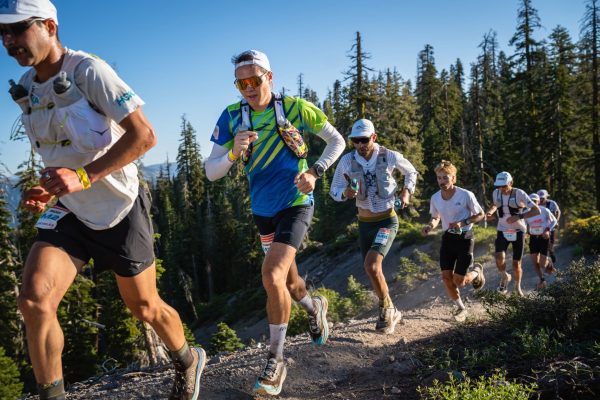 Early mens race leaders - 2025 Western States 100 - Red Star Ridge ...