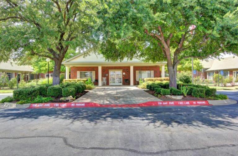 Senior Care Of Western Hills Nursing Home in Temple, TX