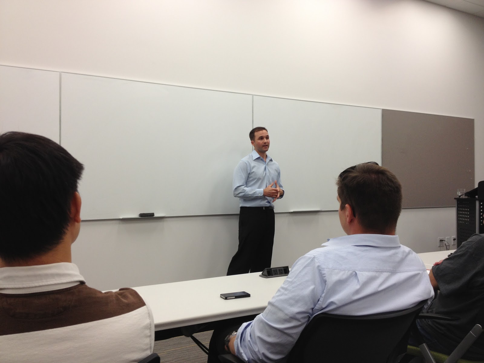 how-john-lee-dumas-grew-a-podcast-into-2m-year-business