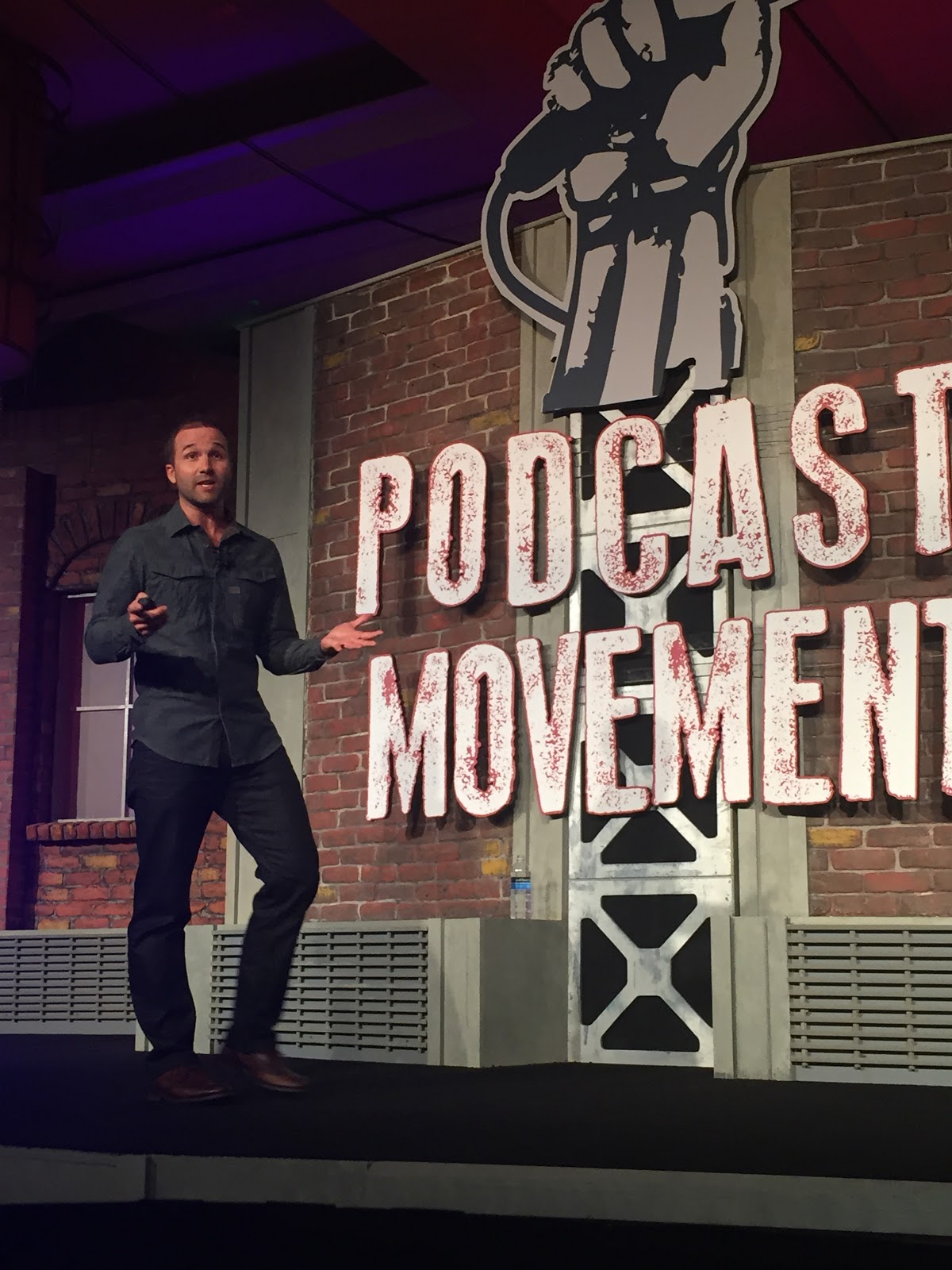 how-john-lee-dumas-grew-a-podcast-into-2m-year-business