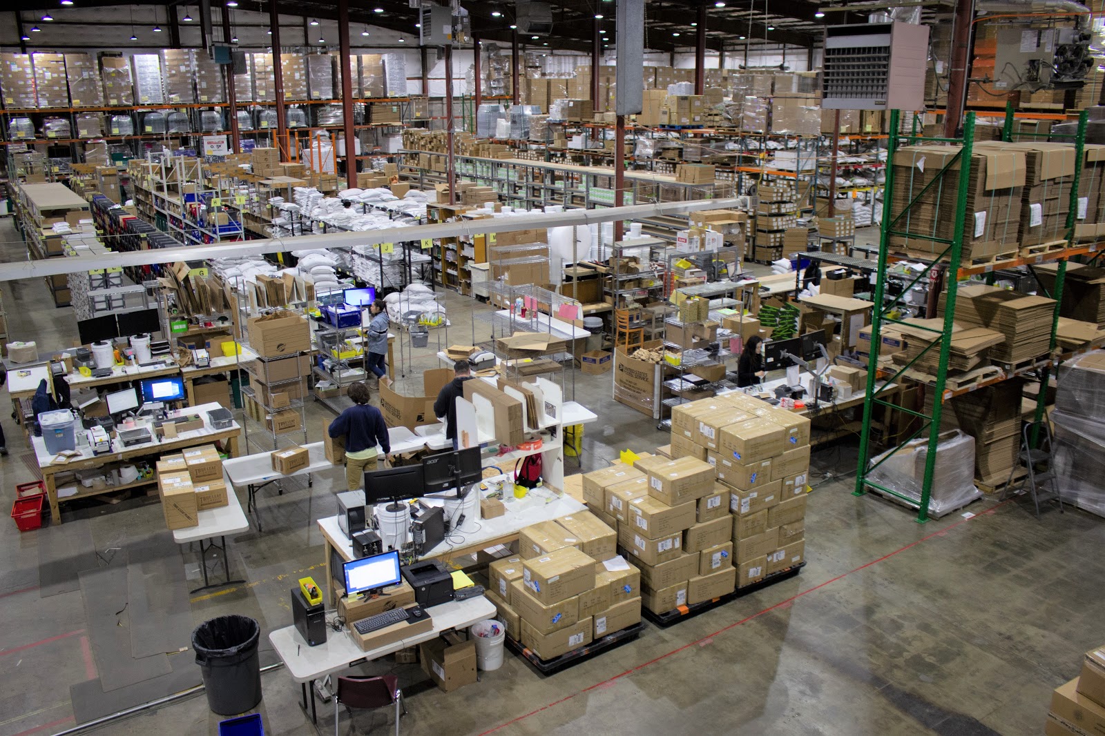 how-we-started-a-400k-month-business-selling-seeds-and-growing-supplies