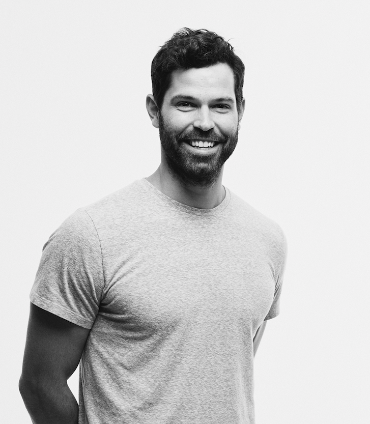 how-i-started-a-300k-month-premium-office-furniture-business