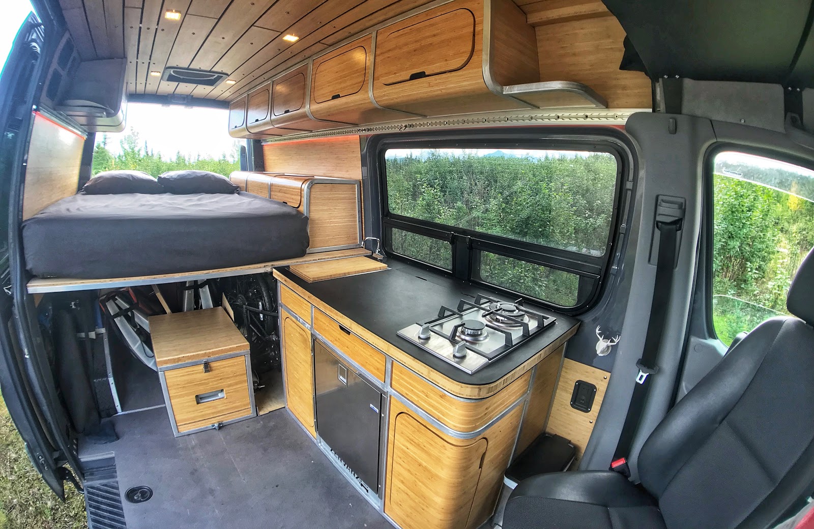 how-we-started-a-8k-month-business-transforming-campervans-while-traveling