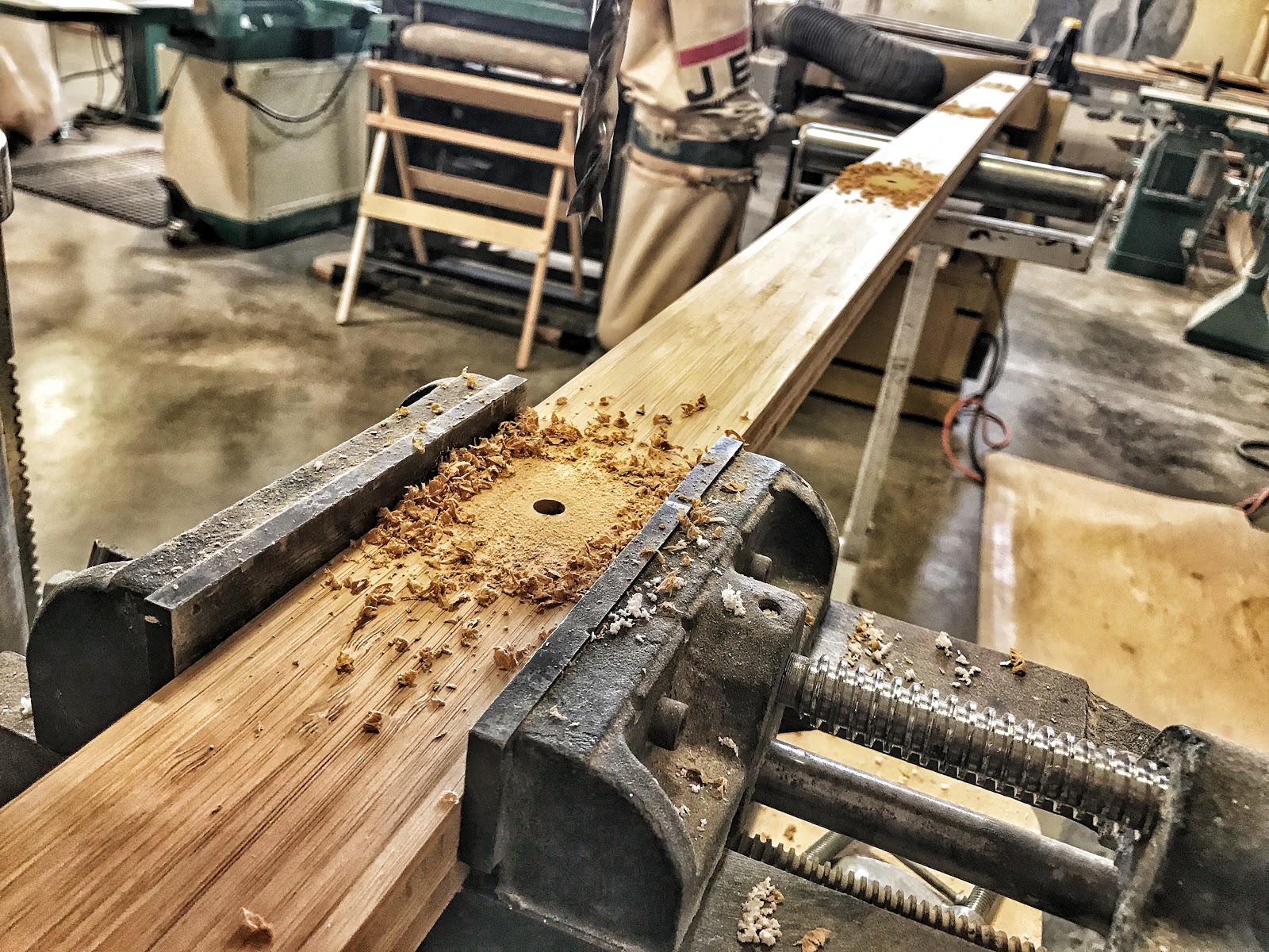 how-we-started-a-8k-month-business-transforming-campervans-while-traveling