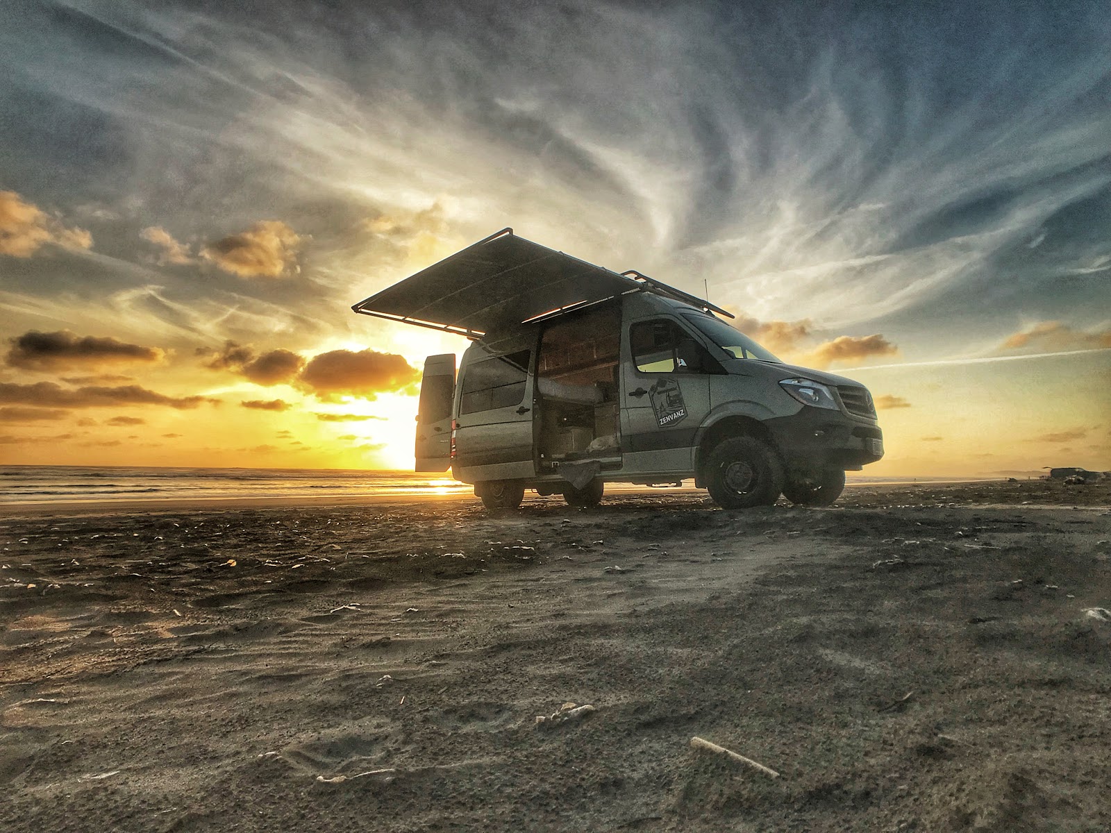 how-we-started-a-8k-month-business-transforming-campervans-while-traveling