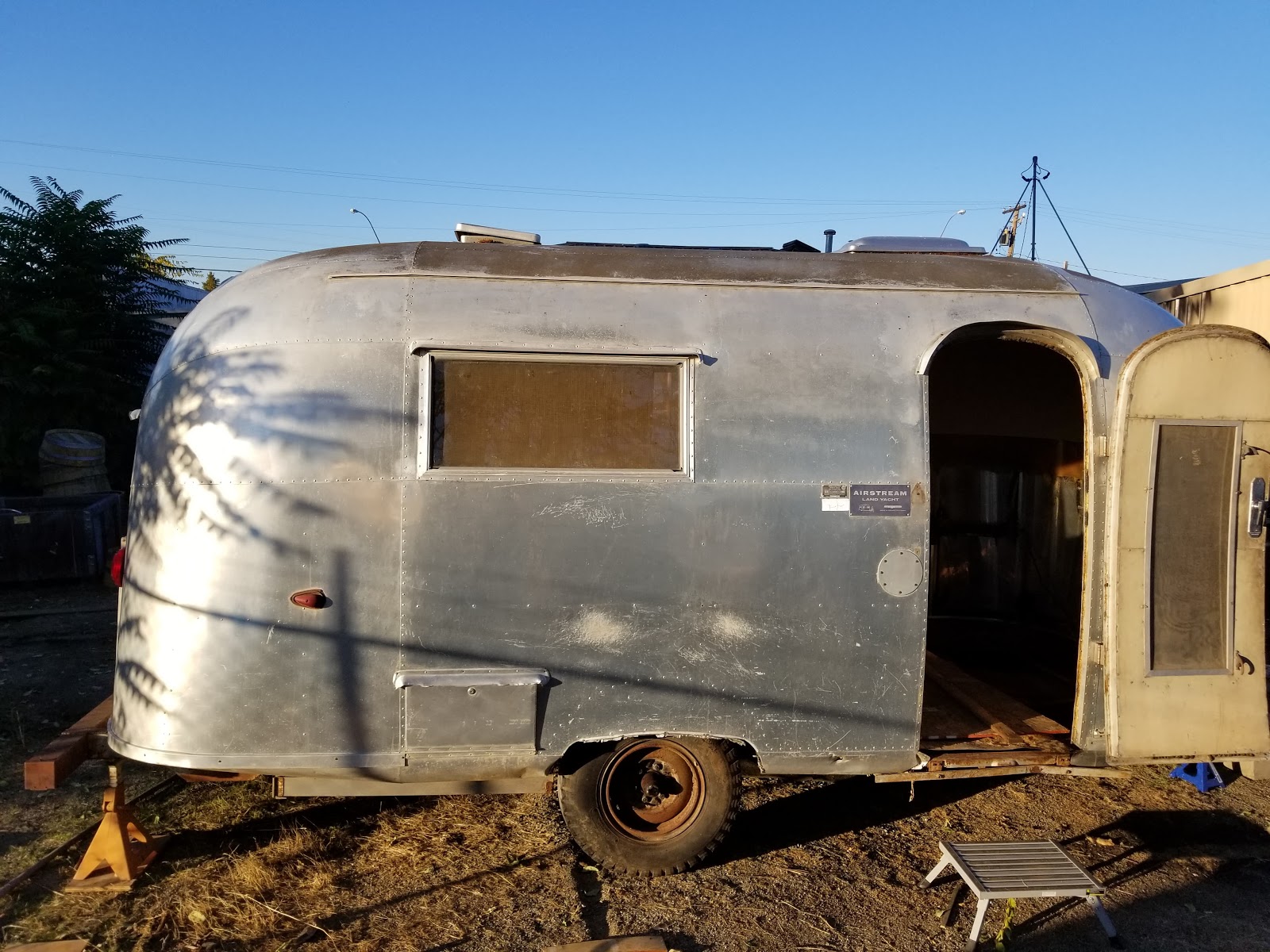 How We Raised 45K To Build A Mobile Karaoke Starter Story