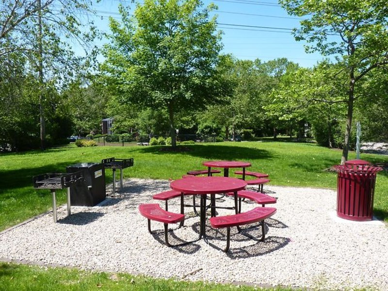 Amenities Tower Hill Landings, Kingston, RI