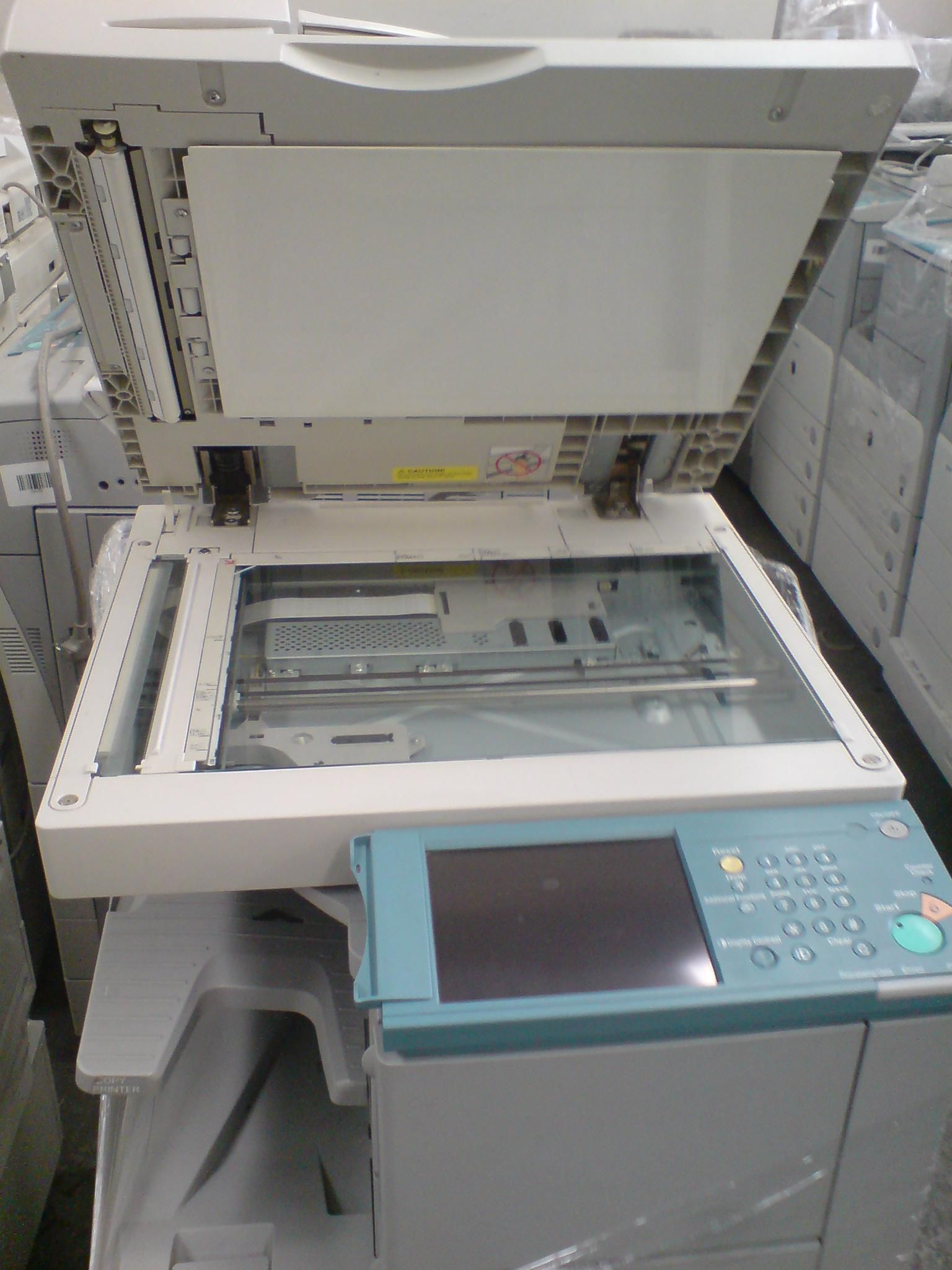 Copiadora canon IR4570 (usada) Pasando copia | Anunciosgratis.mx
