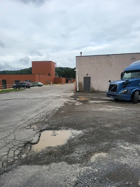 Warehouse image b142d841f2984128b288d7015235ad61