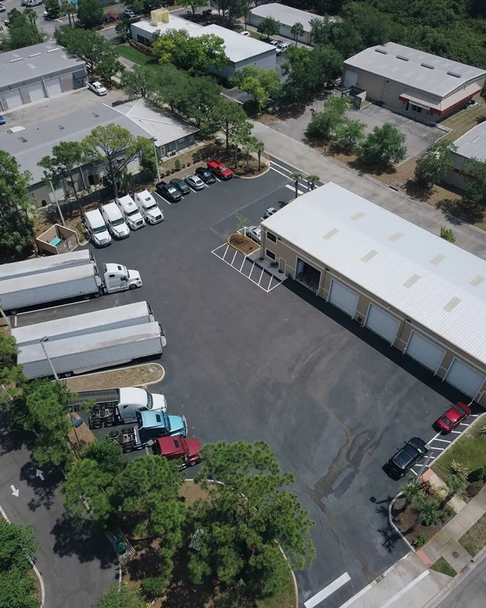 Warehouse image c18e4f0324564892a430530ae968c505