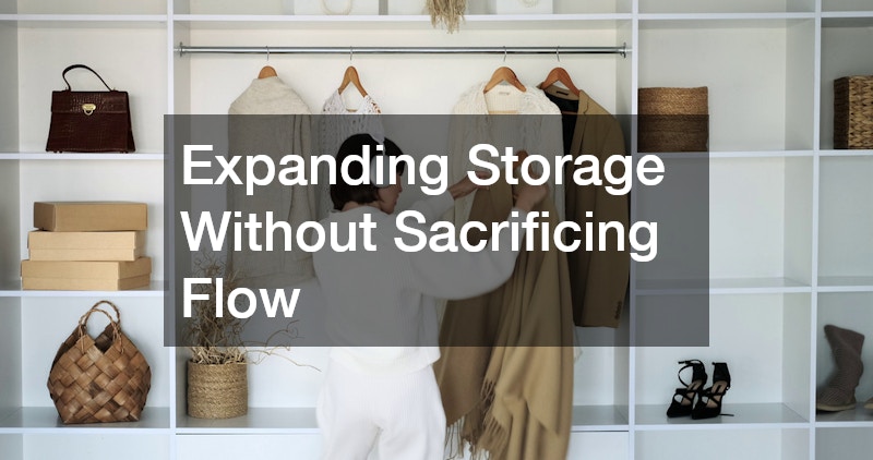 Expanding Storage Without Sacrificing Flow