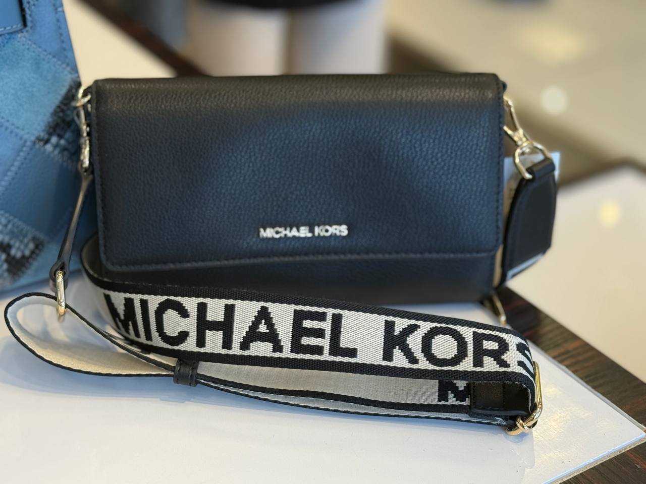 JET SET Crossbody
