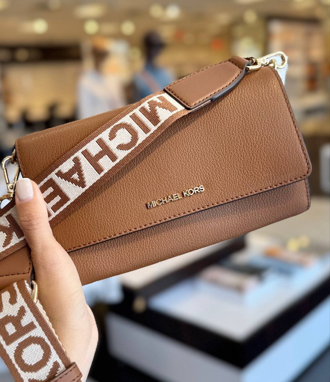 JET SET Crossbody