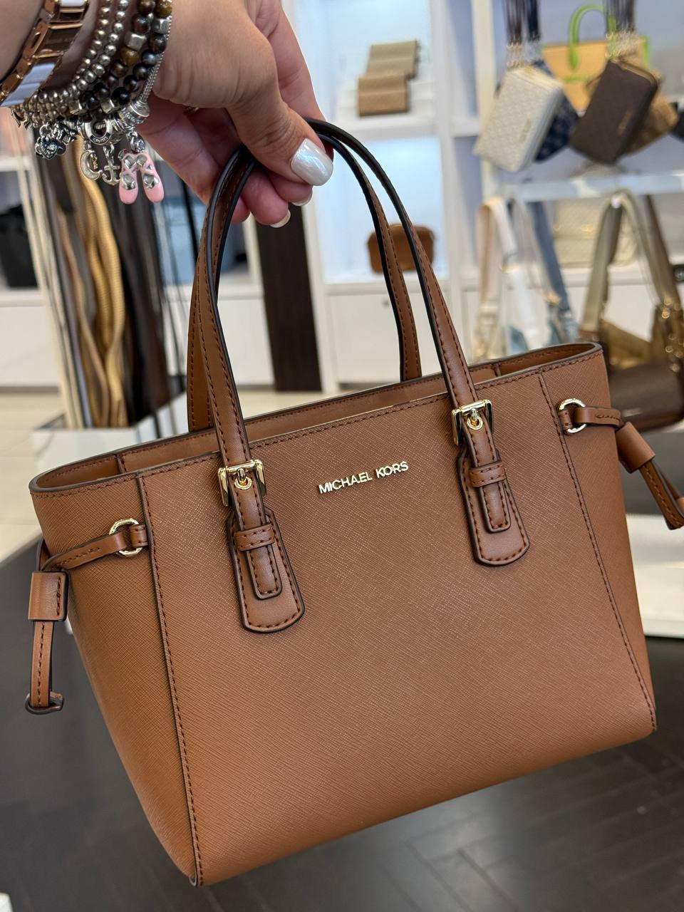VOYAGER SM TOTE