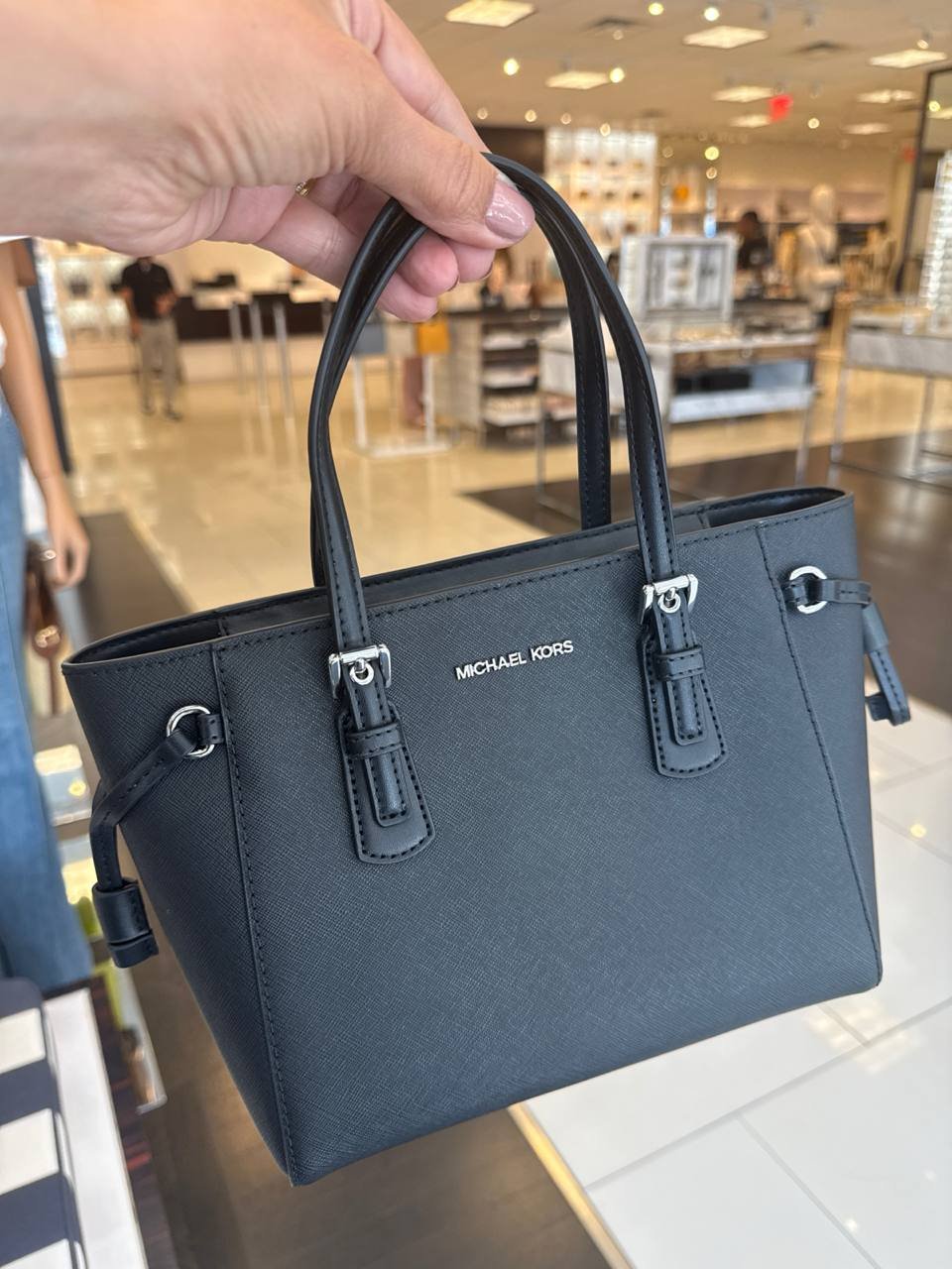 VOYAGER SM TOTE