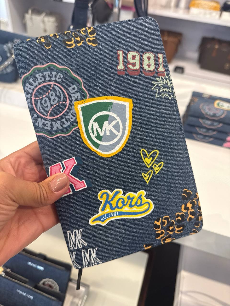 Giftables Notebook