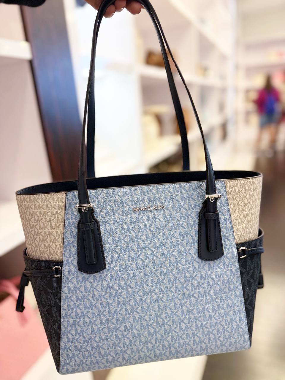 VOYAGER Bolsa Grande