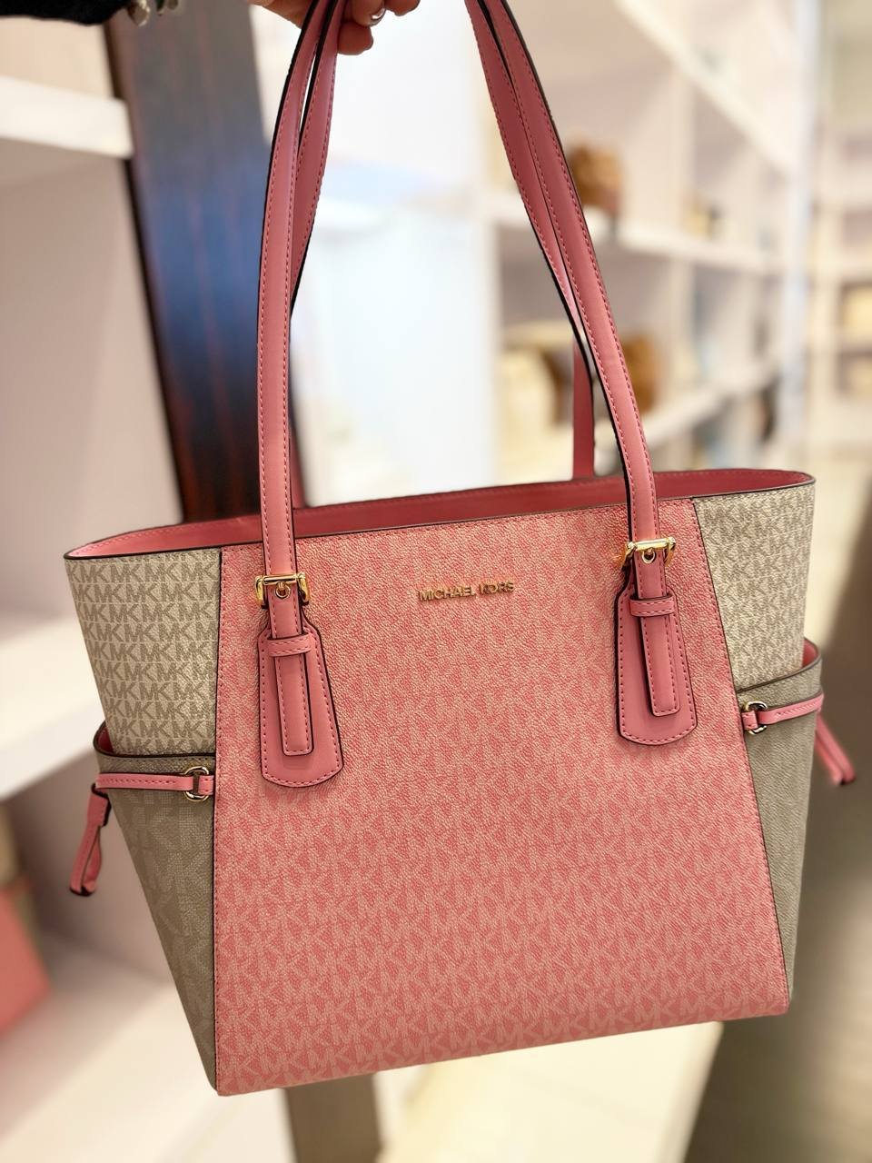 VOYAGER Bolsa Grande
