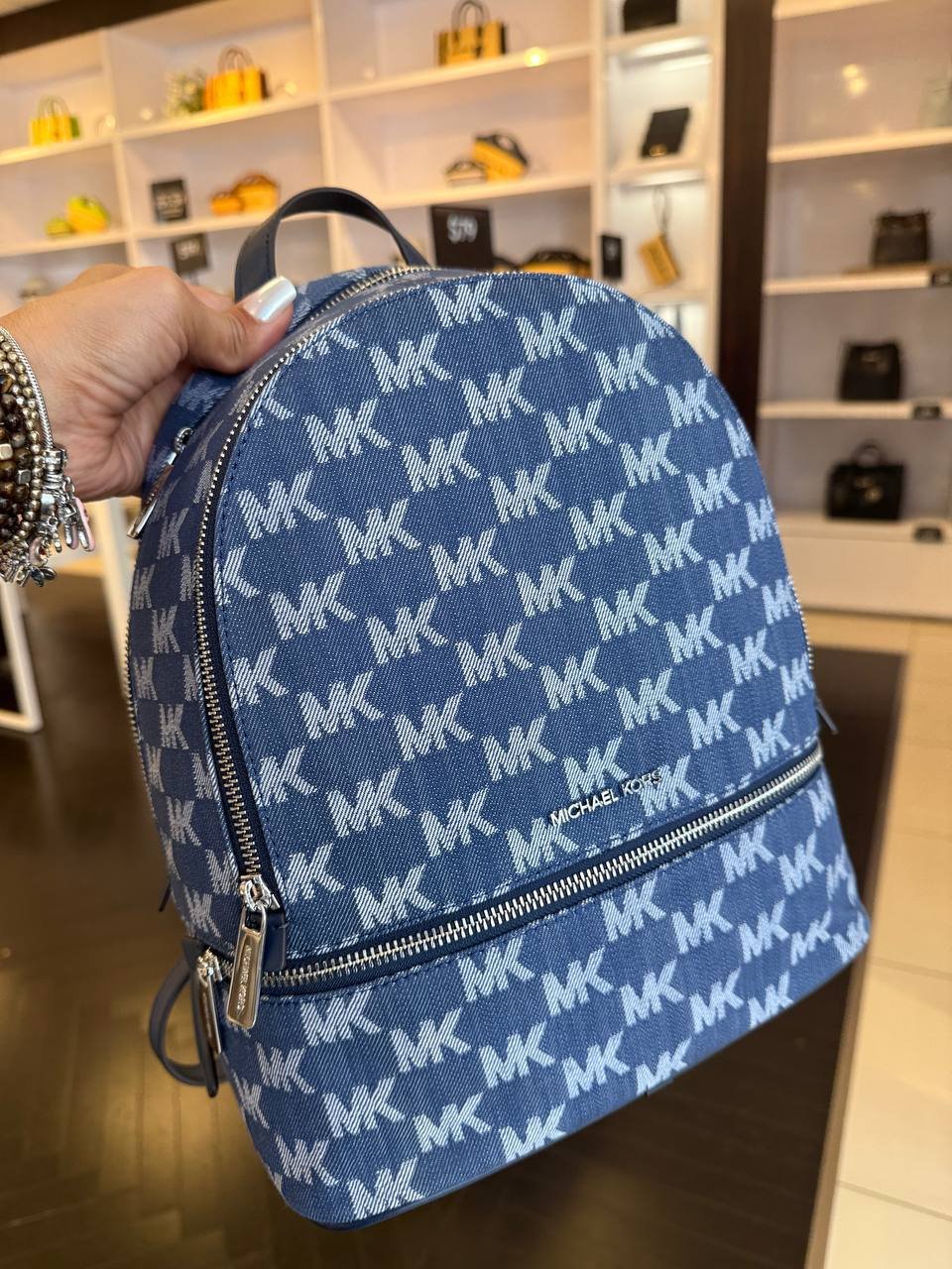 RHEA Mochila Média