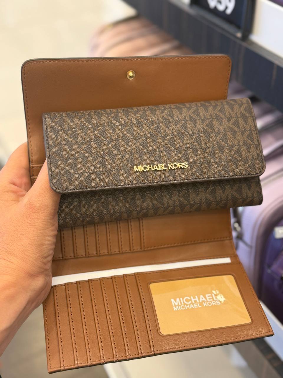 TRIFOLD Grande
