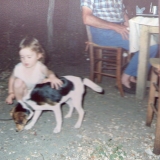 Ma petite maitresse et moi, on était jeunes toutes les deux sur cette photo