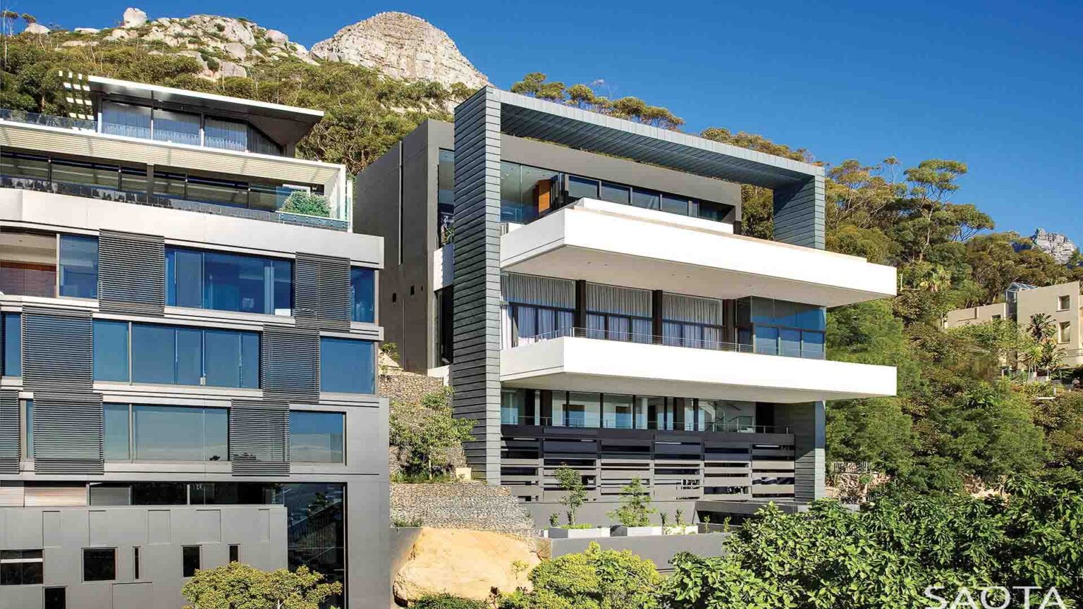 DJ Black Coffee R157 Million Villa In Clifton Cape Town dj-black-coffee-r157-million-villa-in-clifton-cape-town