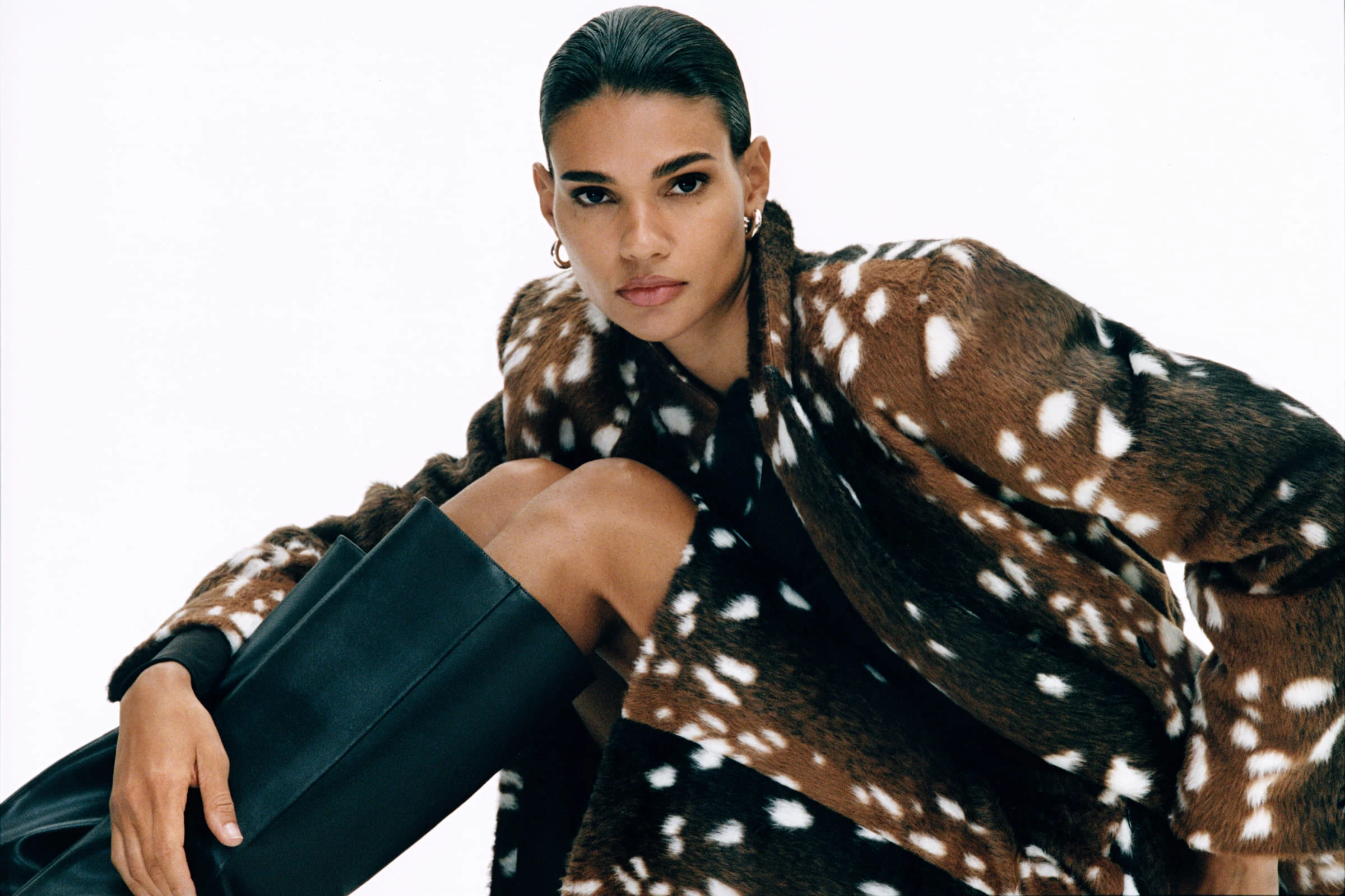 Winter Collection Store H&M Drops Cozy& Stylish Pieces For Winter Collection '26
