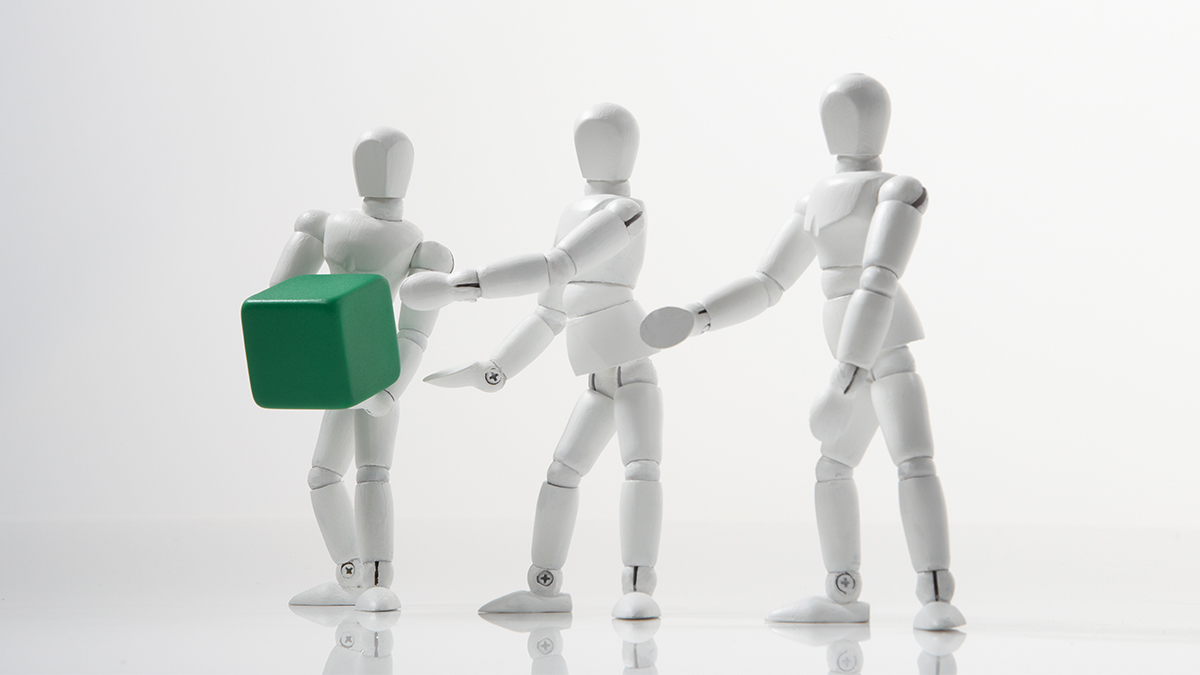 How to Hand Off an Innovation Project from One Team to Another