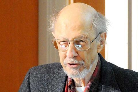Professor Emeritus Fernando Corbato, MIT computing pioneer, dies at 93