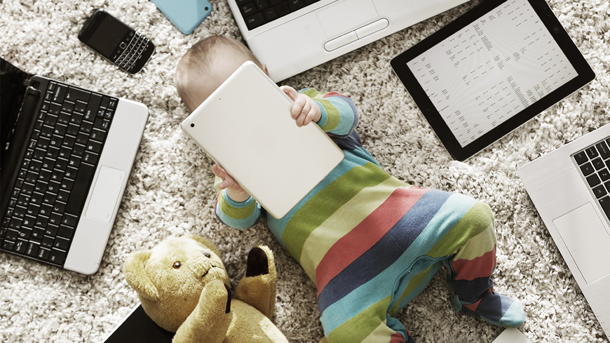 3 Ways Companies Can Retain Working Moms Right Now