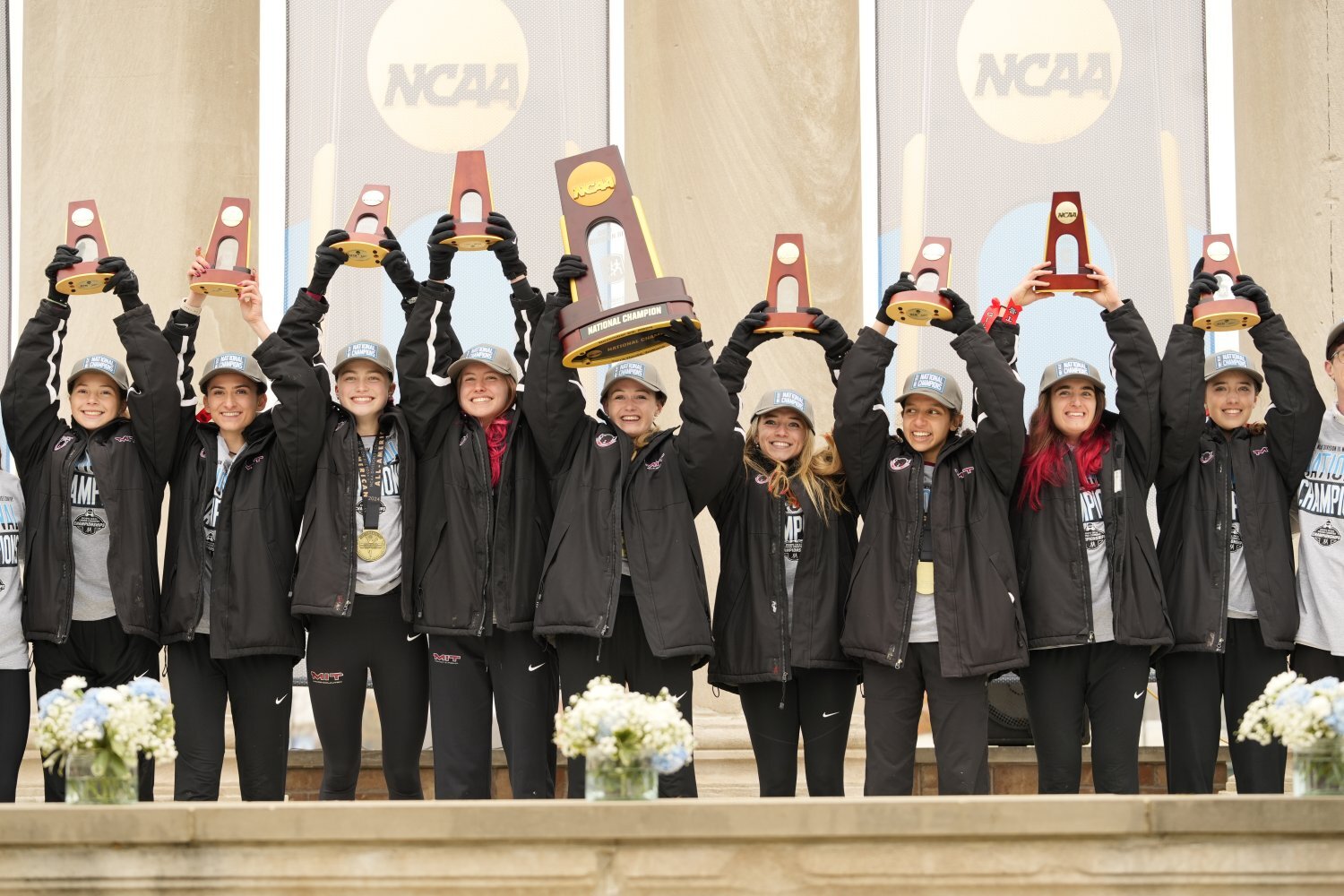 Women's cross country runs to first NCAA Division III National Championship