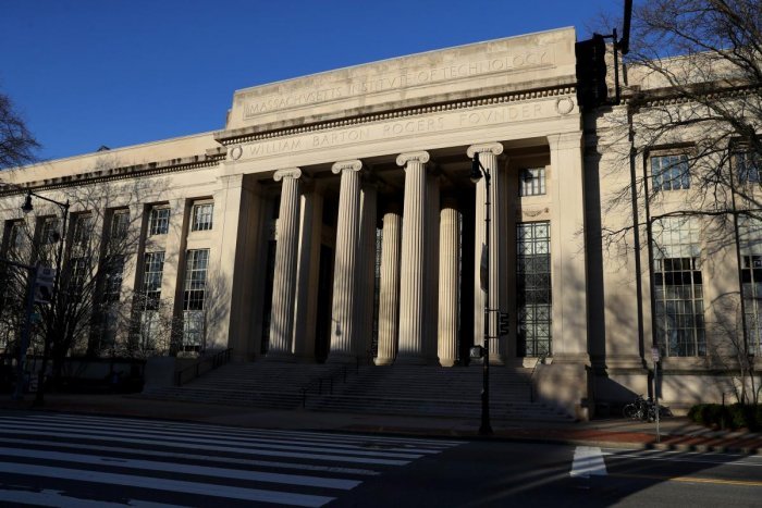 MIT researchers make major breakthrough; capture sound of 'perfect fluid'