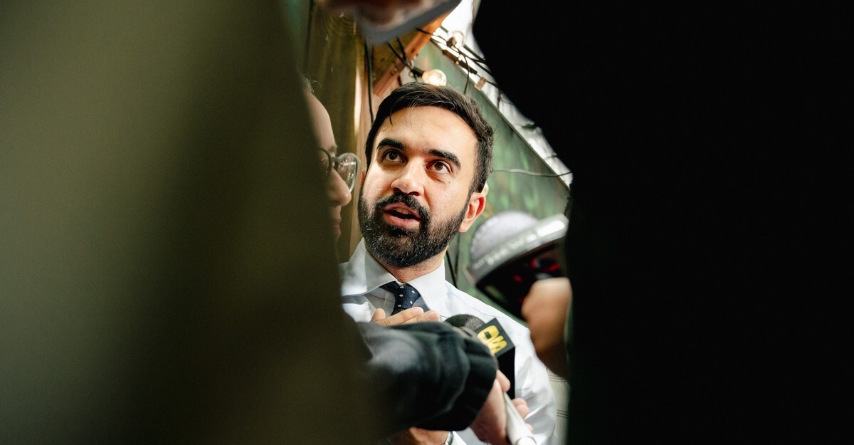 What the Islamophobic Attacks on Mamdani Reveal