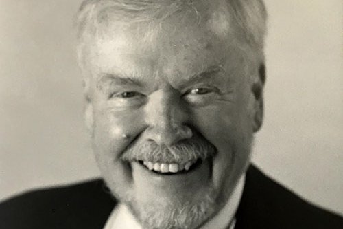 Victor K. McElheny, founding director of MIT's Knight Science Journalism Program, dies at 89
